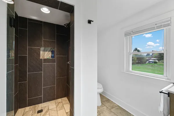 963 Lynchburg Road, Winchester, TN 37398