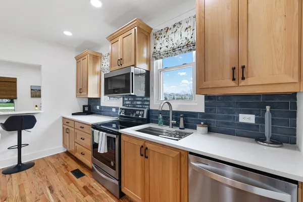 963 Lynchburg Road, Winchester, TN 37398