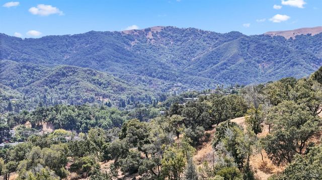 $1,195,000 | 201 Deborah Court, Novato, CA 94949