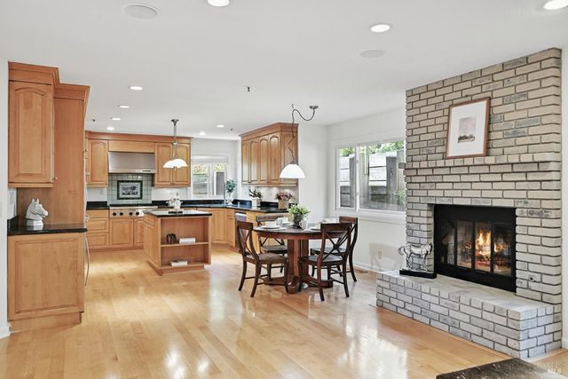 $1,195,000 | 201 Deborah Court, Novato, CA 94949