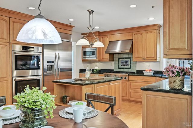 $1,195,000 | 201 Deborah Court, Novato, CA 94949