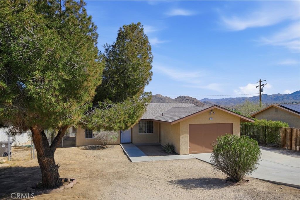 61861 Morningside Road Joshua Tree, CA 92252 - Photo 3 of 24