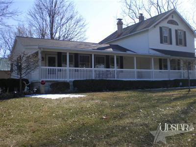 8927 Hessen Cassel Road Fort Wayne, IN 46816 - Photo 2 of 30 Gallery Image 2
