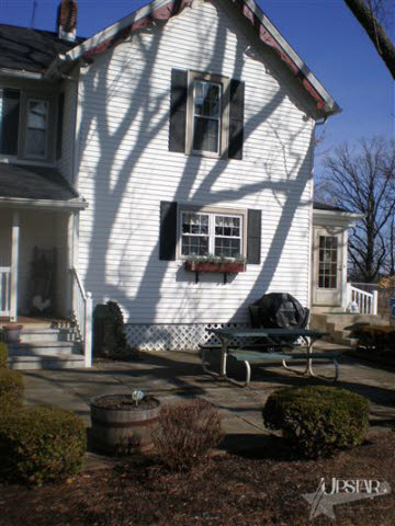 8927 Hessen Cassel Road Fort Wayne, IN 46816 - Photo 7 of 30 Gallery Image 7