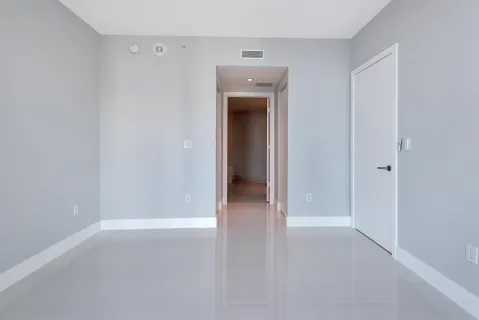 $6,150 | 1300 South Miami Avenue, Unit 2401, Miami, FL 33130