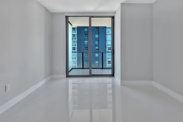 $6,150 | 1300 South Miami Avenue, Unit 2401, Miami, FL 33130