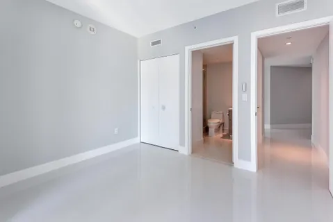 $6,150 | 1300 South Miami Avenue, Unit 2401, Miami, FL 33130