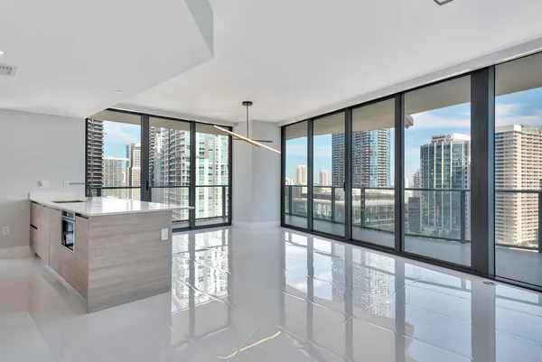 $6,150 | 1300 South Miami Avenue, Unit 2401, Miami, FL 33130