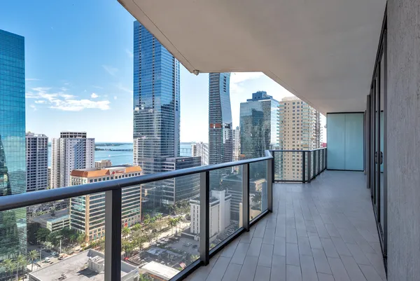 $6,150 | 1300 South Miami Avenue, Unit 2401, Miami, FL 33130