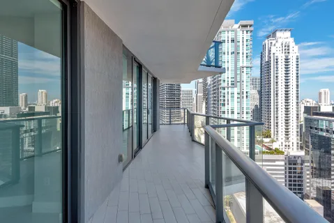 $6,150 | 1300 South Miami Avenue, Unit 2401, Miami, FL 33130