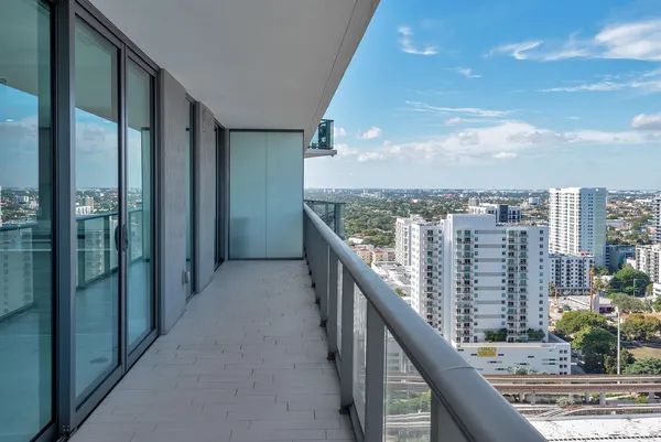 $6,150 | 1300 South Miami Avenue, Unit 2401, Miami, FL 33130