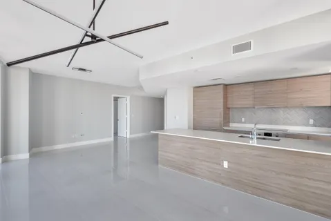 $6,150 | 1300 South Miami Avenue, Unit 2401, Miami, FL 33130