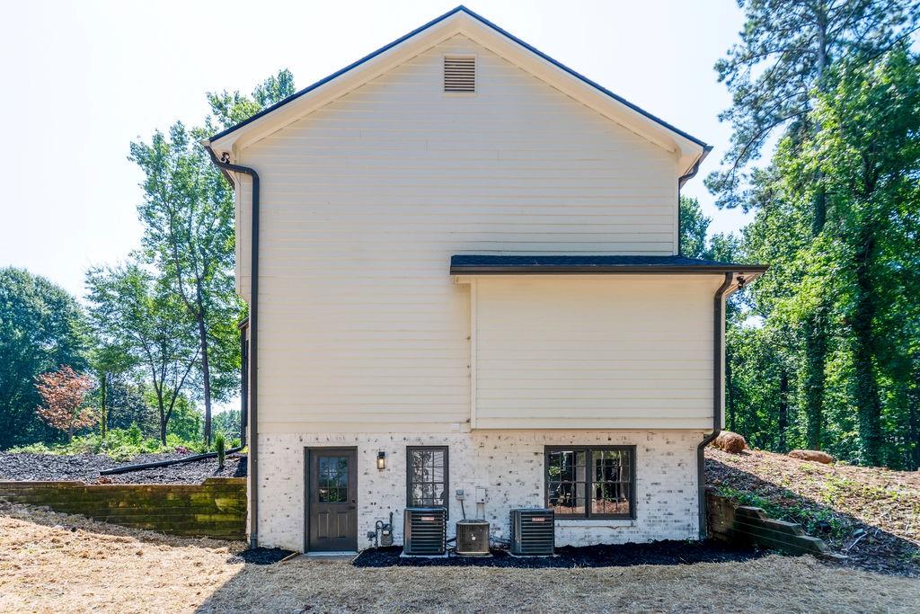 1720 Ridgefield Drive Roswell, GA 30075 - Photo 57 of 58 Gallery Image 57