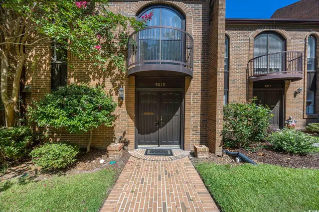 $275,000 | 5015 Forest Lake Place, Unit 5015, Columbia, SC 29206