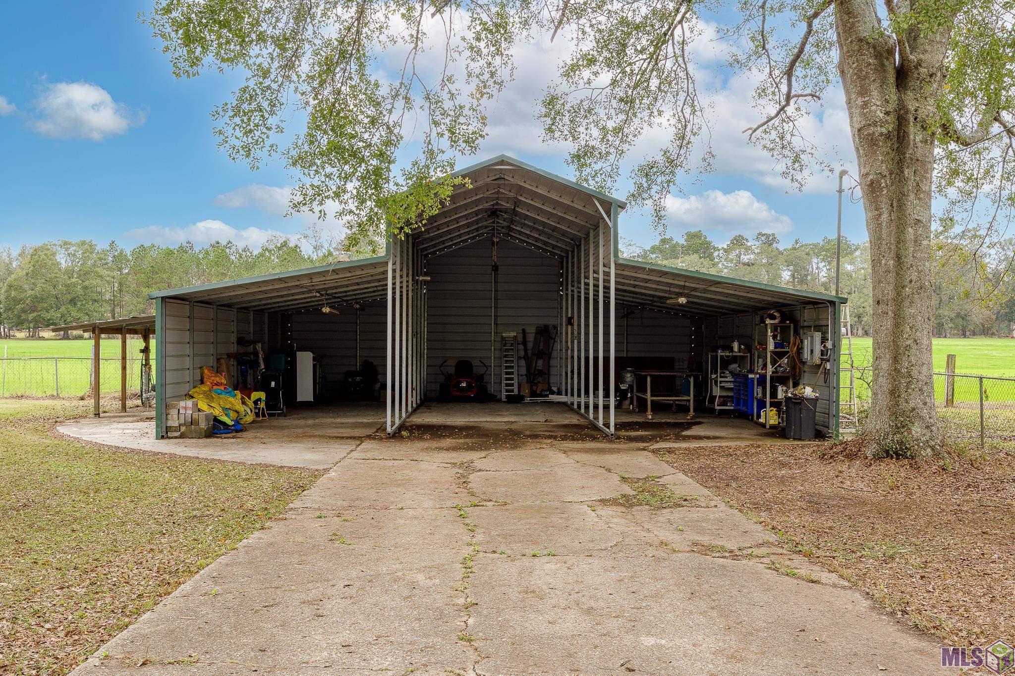 16481 Kinchen Road Livingston, LA 70754 - Photo 4 of 25 RV/Boat Port & Storage
