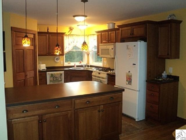 235 Prevost Road Cloquet, MN 55720 - Photo 3 of 12 Gallery Image 3