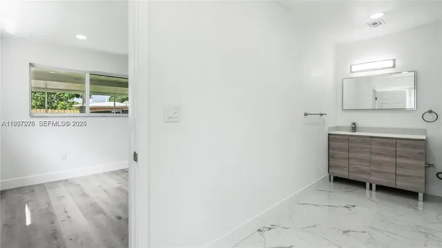 $649,999 | 2301 Northwest 191st Street, Miami Gardens, FL 33056