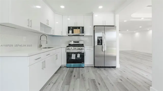 $649,999 | 2301 Northwest 191st Street, Miami Gardens, FL 33056