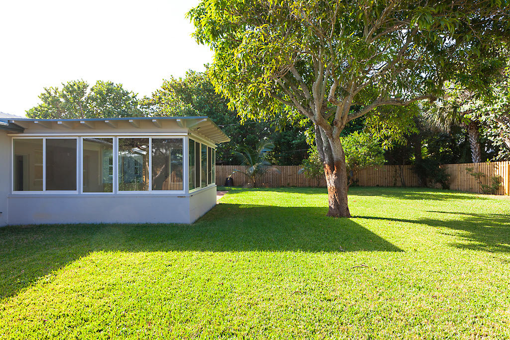 235 Potter Road West Palm Beach, FL 33405 - Photo 12 of 12 20141205_235Potter_033.jpg