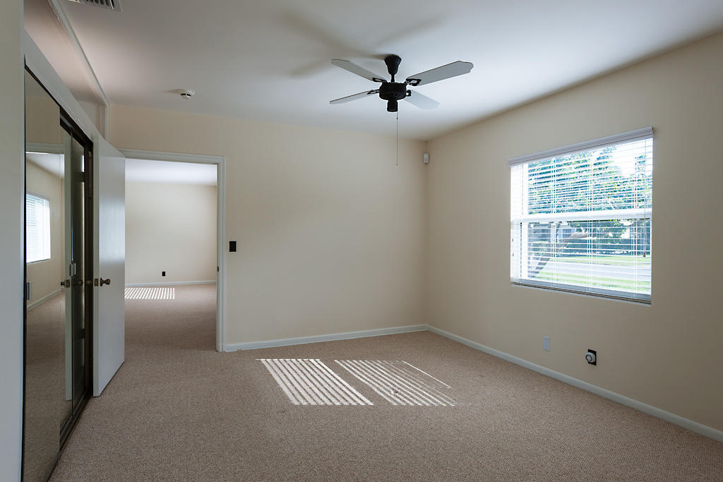 235 Potter Road West Palm Beach, FL 33405 - Photo 9 of 12 20141205_235Potter_020.jpg