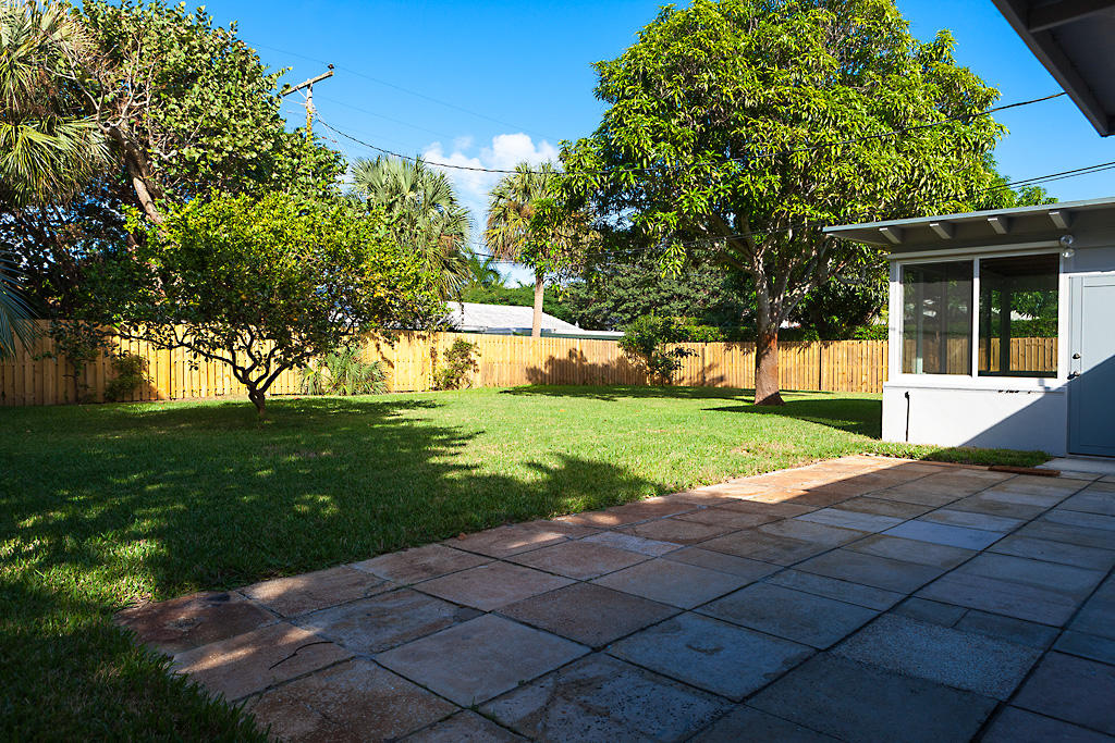 235 Potter Road West Palm Beach, FL 33405 - Photo 10 of 12 20141205_235Potter_031.jpg