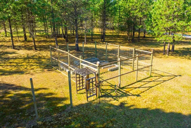 $572,900 | 245 Jade Drive, Newport, WA 99156