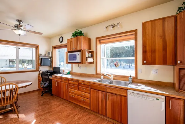 $572,900 | 245 Jade Drive, Newport, WA 99156