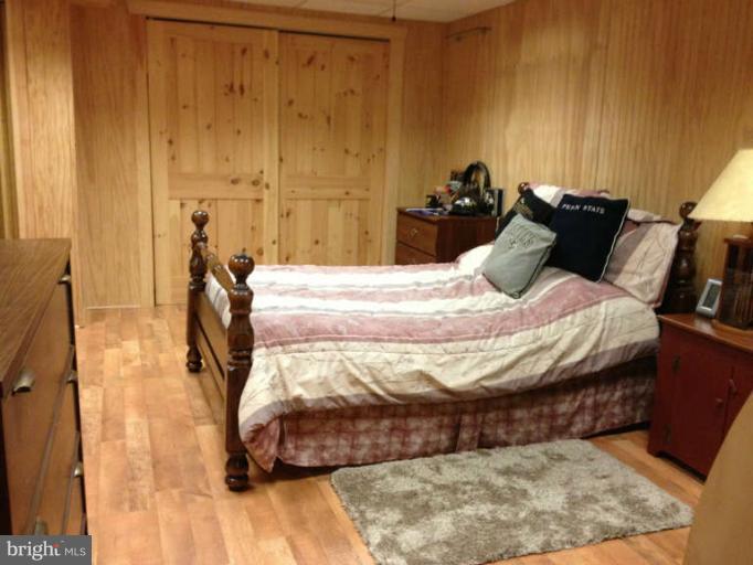 2558 Davidsonville Road Gambrills, MD 21054 - Photo 21 of 30 Bedroom