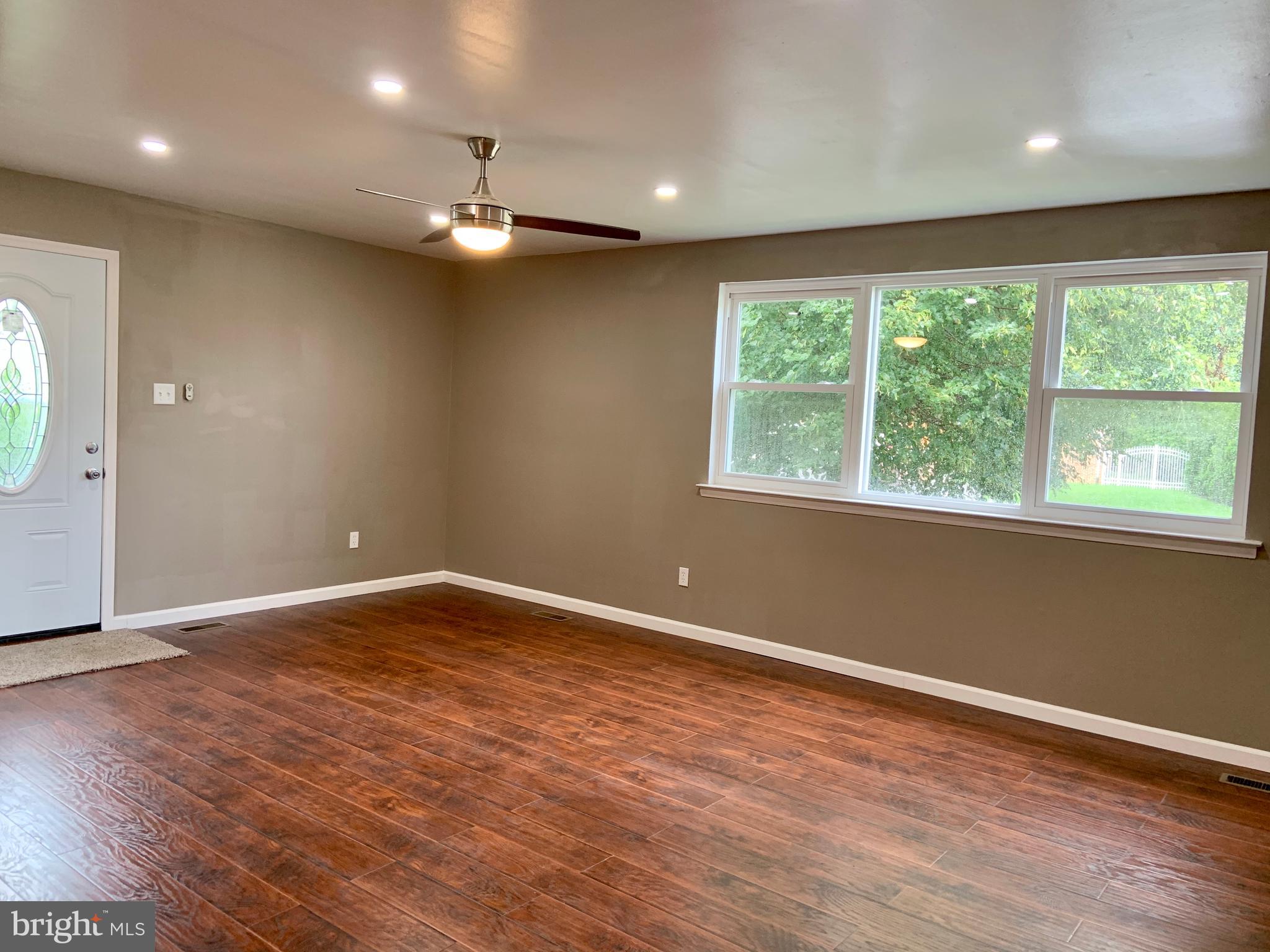 2006 Welsh Road, Unit A Philadelphia, PA 19115 - Photo 3 of 28 Gallery Image 3