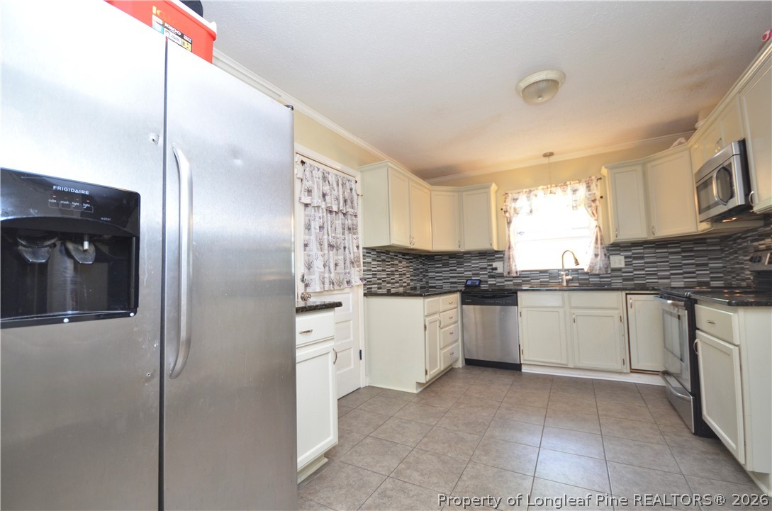 6432 Milford Road Fayetteville, NC 28303 - Photo 12 of 50