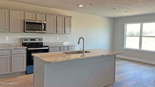 $260,900 | 117 Dewberry Drive, Leakesville, MS 39451