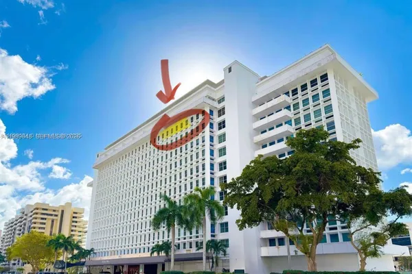 $2,400 | 700 Biltmore Way, Unit 1112, Coral Gables, FL 33134