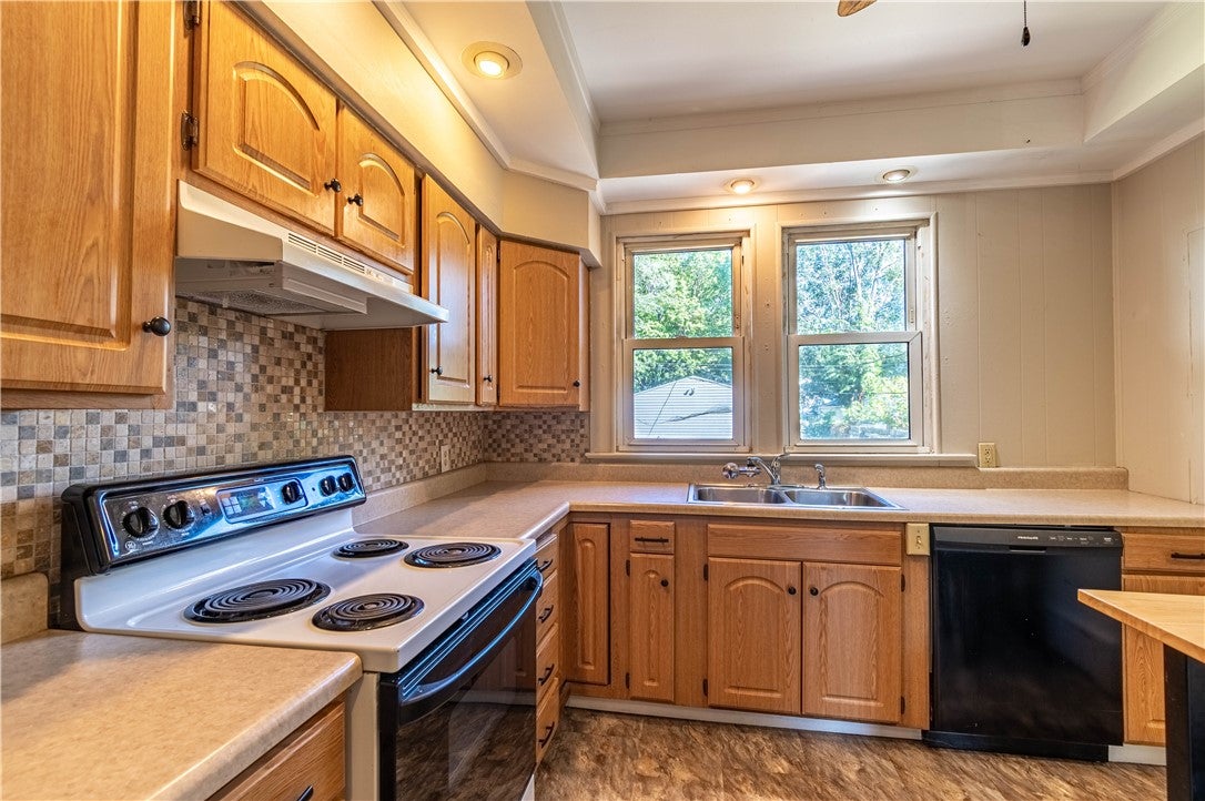 1139 West Cook Street Springfield, IL 62704 - Photo 11 of 26 Gallery Image 11