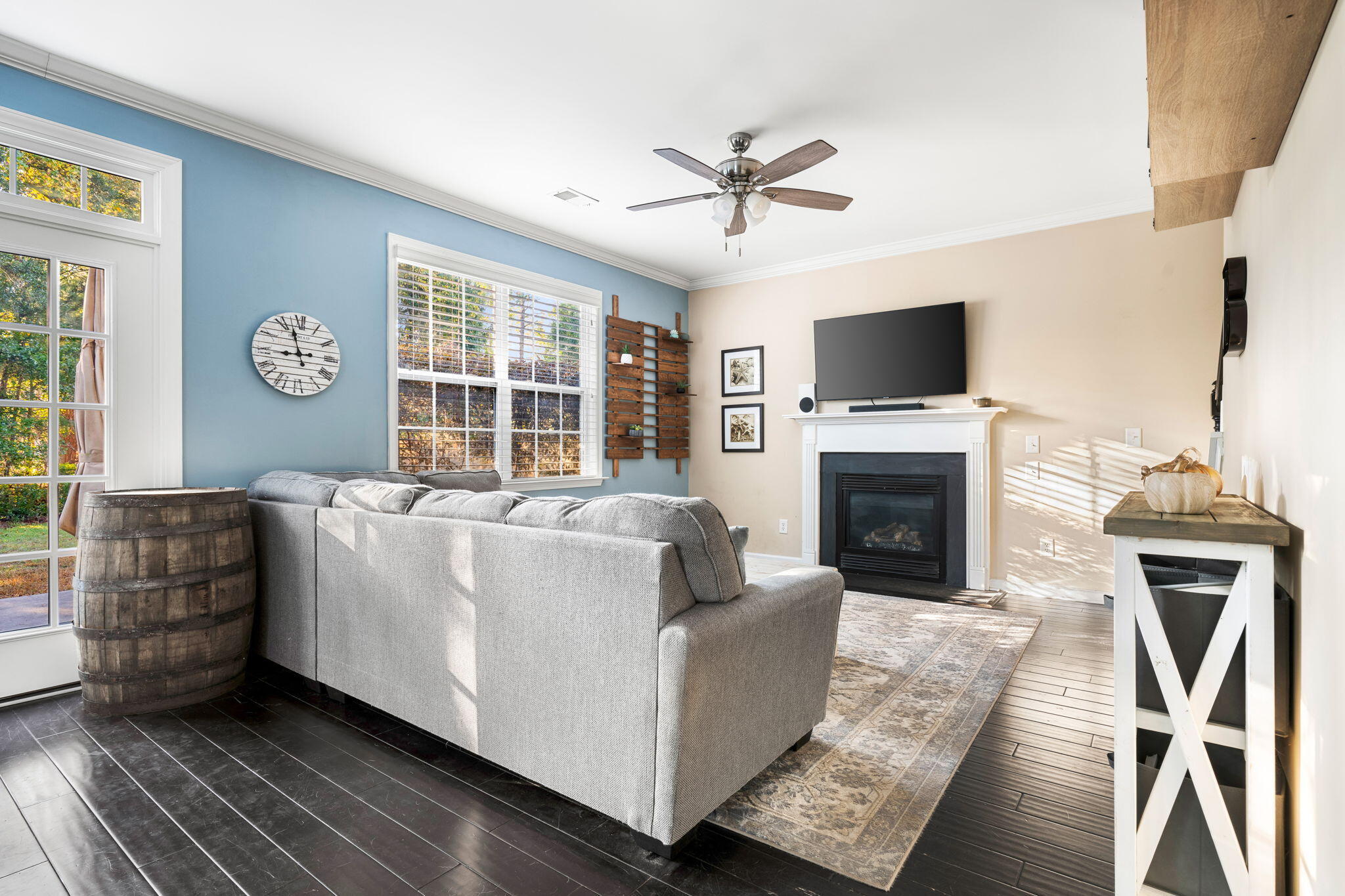 3458 Field Planters Road Johns Island, SC 29455 - Photo 10 of 34 Living Room