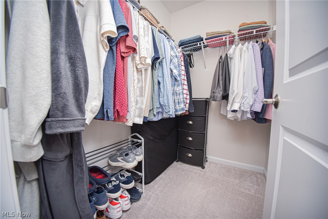 178 Topsail Drive Medina, OH 44256 - Photo 24 of 47 Closet 2