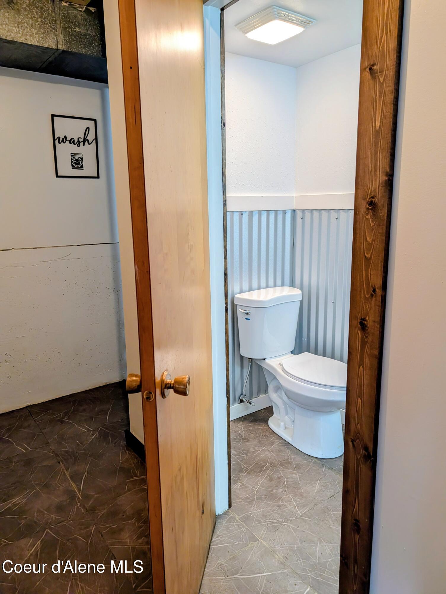 333 South 14th Street St. Maries, ID 83861 - Photo 32 of 39 Basement Half Bath