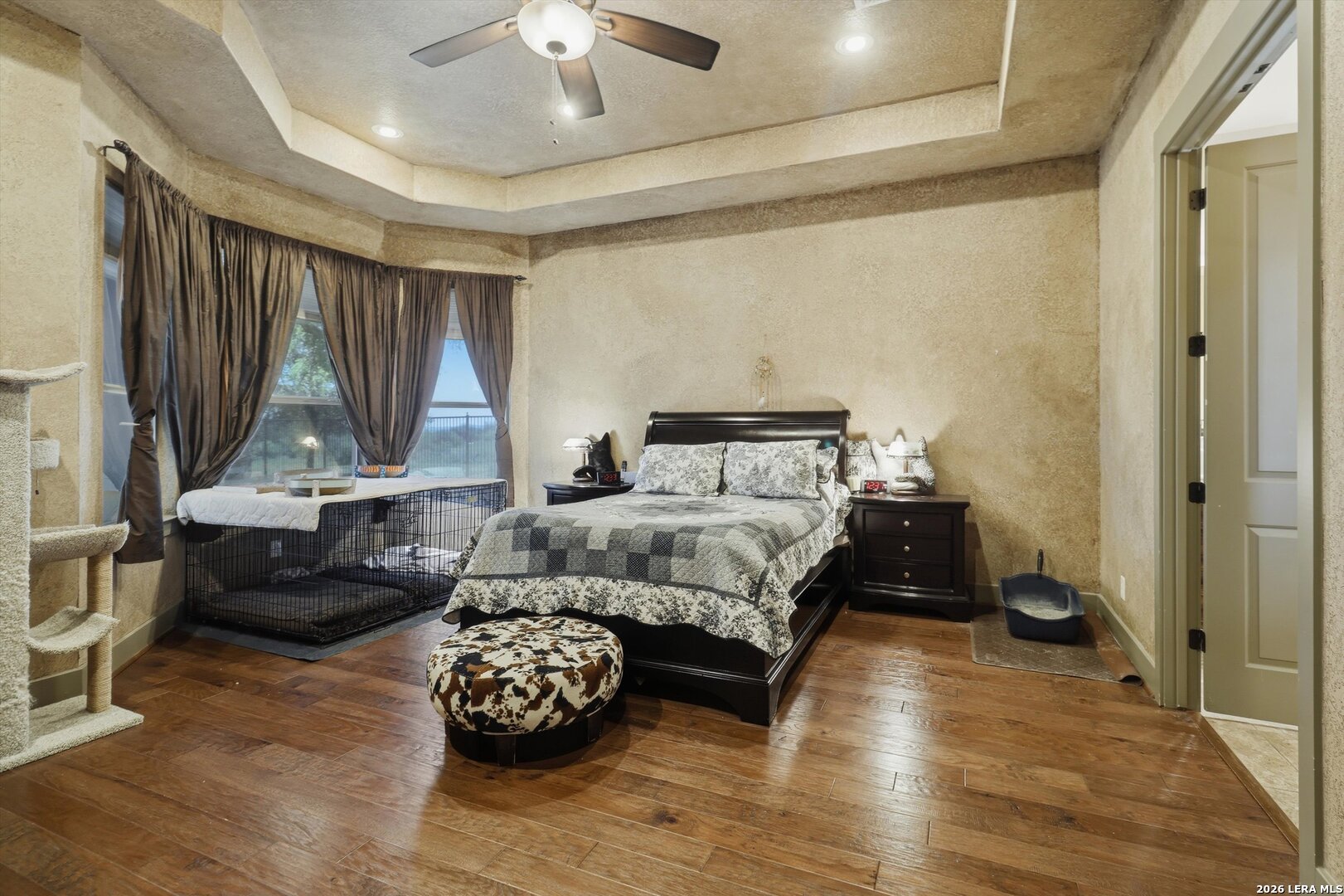 439 Mystic Parkway Spring Branch, TX 78070 - Photo 23 of 39 a bedroom with a bed and a couch