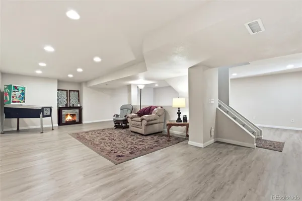 $924,900 | 7018 West Elmhurst Avenue, Littleton, CO 80128