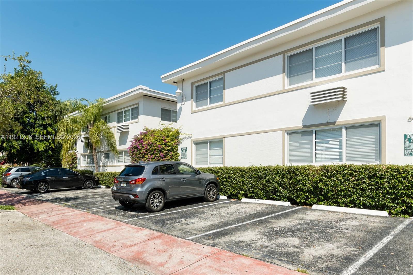 6921 Rue Vendome, Unit 1 Miami Beach, FL 33141 - Photo 22 of 27 a house view