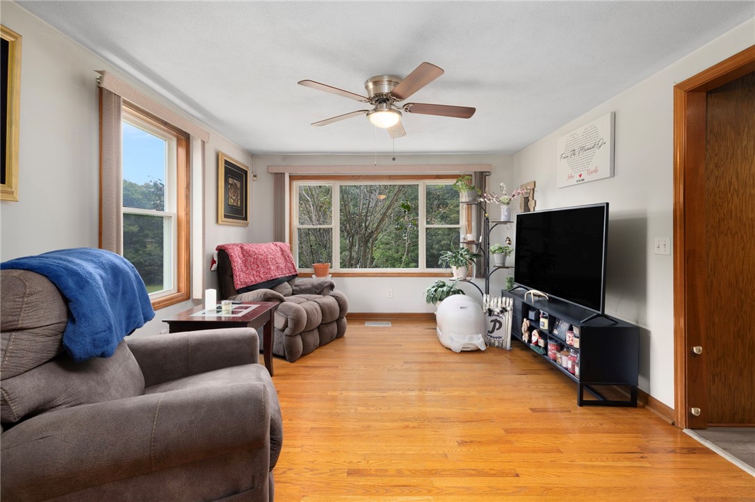 111 Olney Arnold Road Cranston, RI 02921 - Photo 20 of 49 Gallery Image 20