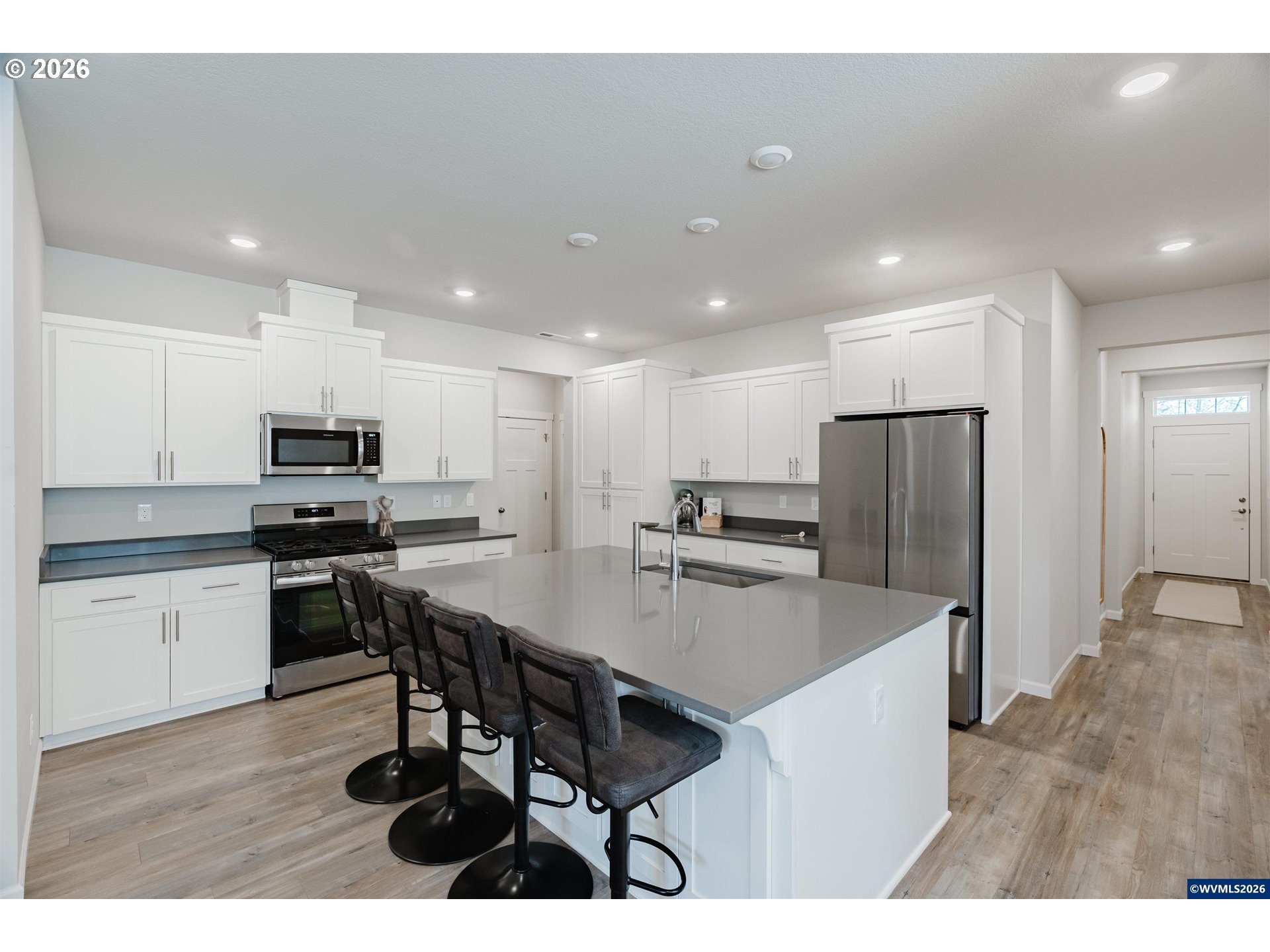 210 Walnut Street Mount Angel, OR 97362 - Photo 6 of 19