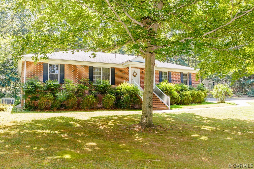1017 Rasmussen Drive Sandston, VA 23150 - Photo 3 of 46 Gallery Image 3