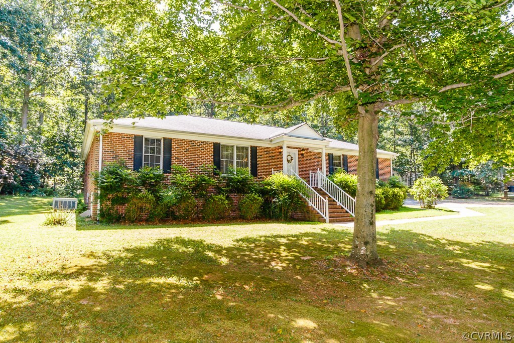 1017 Rasmussen Drive Sandston, VA 23150 - Photo 4 of 46 Gallery Image 4