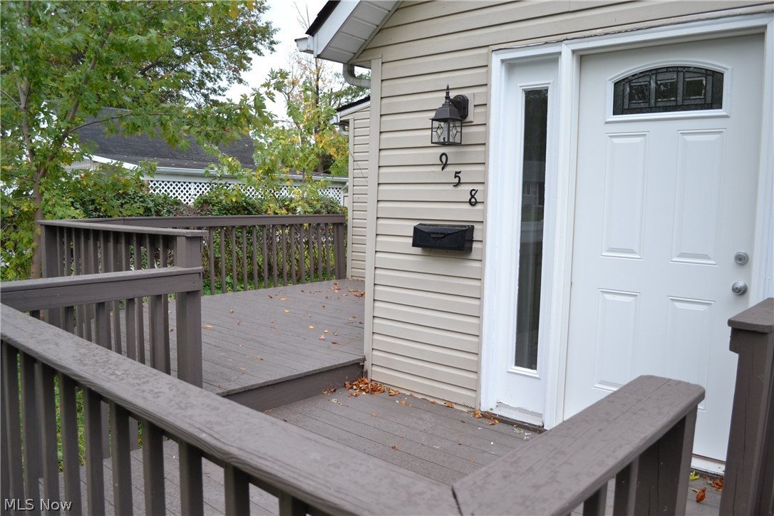 958 Quentin Road Eastlake, OH 44095 - Photo 16 of 18 Gallery Image 16