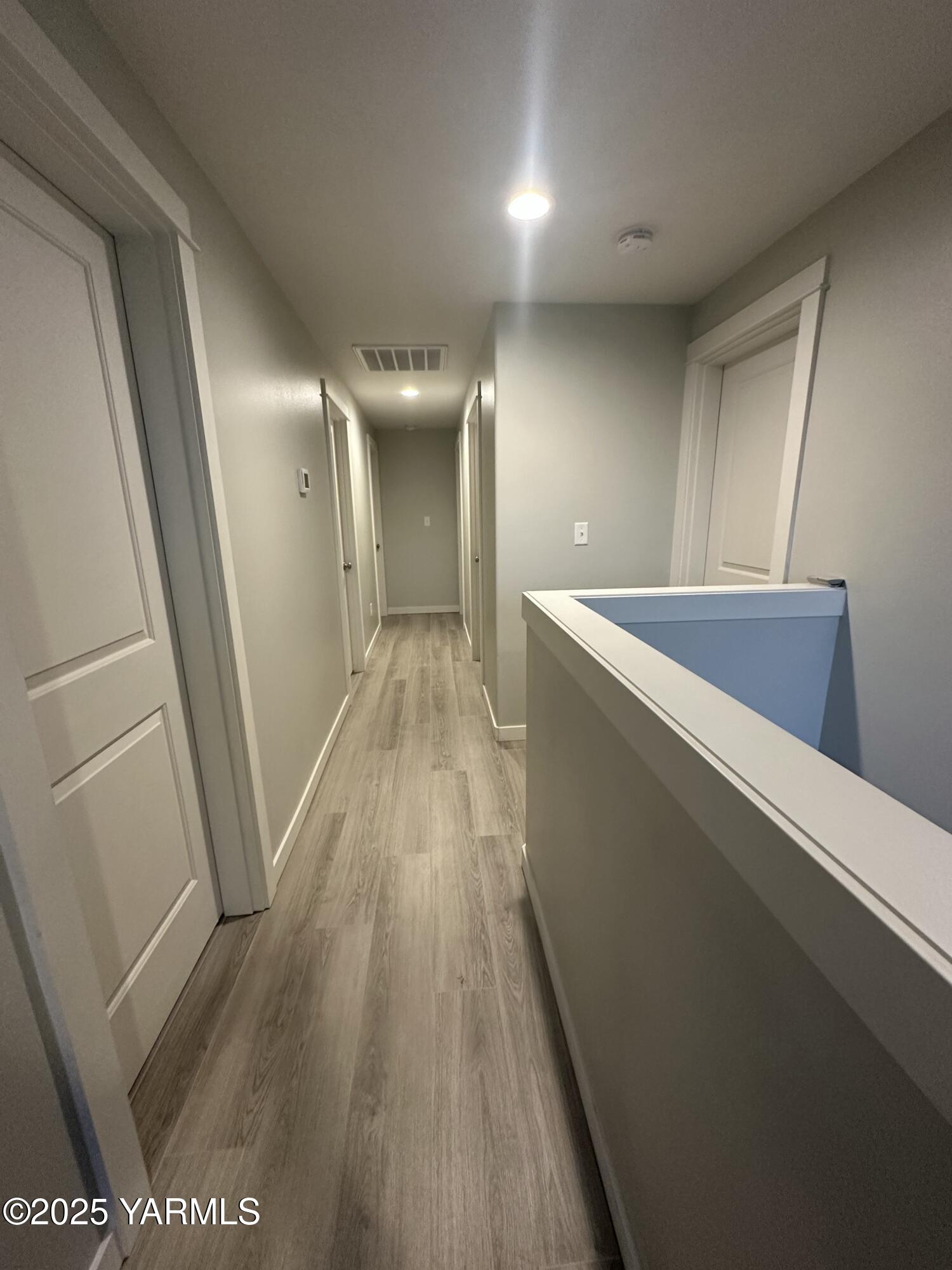 519 LaCoursiere Street Moxee, WA 98936 - Photo 4 of 28 IMG_20251203_105819