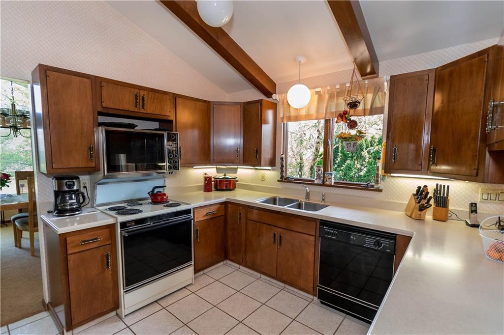 5 Westgate Road Uniontown, PA 15401 - Photo 14 of 25 Gallery Image 14