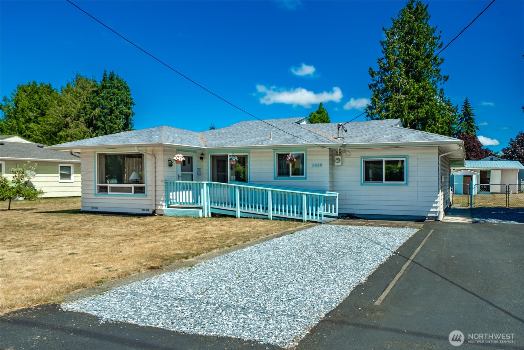 1412 Johnson Road Centralia, WA 98531 - Photo 2 of 29