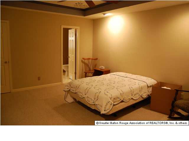 15626 Springwood Avenue Baton Rouge, LA 70817 - Photo 12 of 17 Gallery Image 12