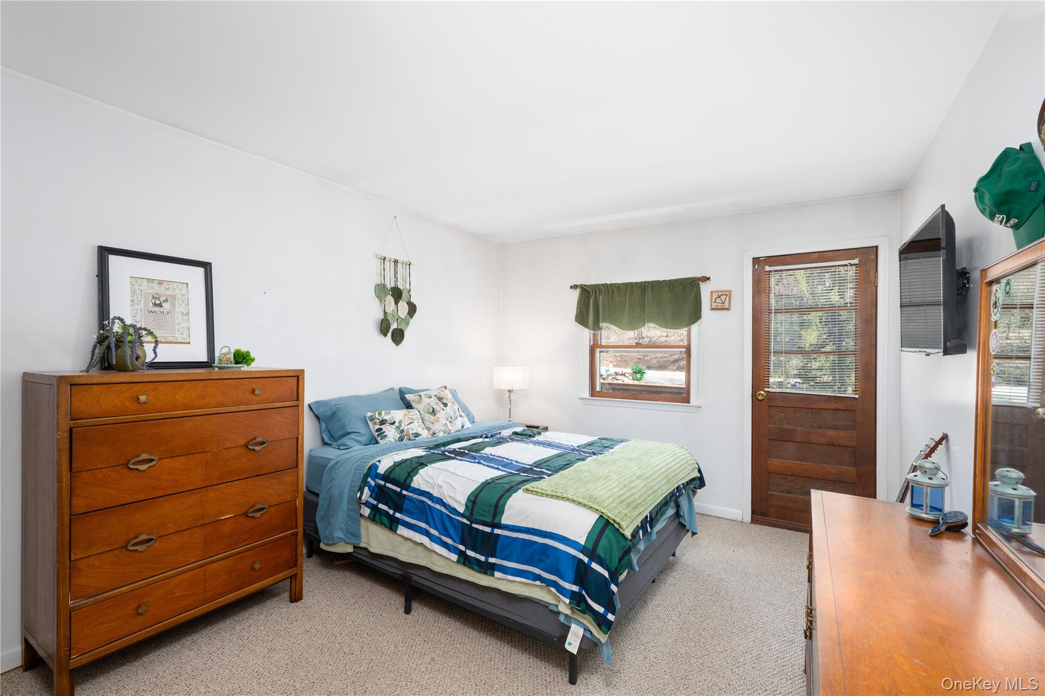 89 Baldwin Place Road Mahopac, NY 10541 - Photo 12 of 28