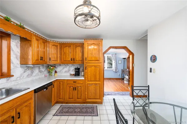 $600,000 | 89 Baldwin Place Road, Mahopac, NY 10541